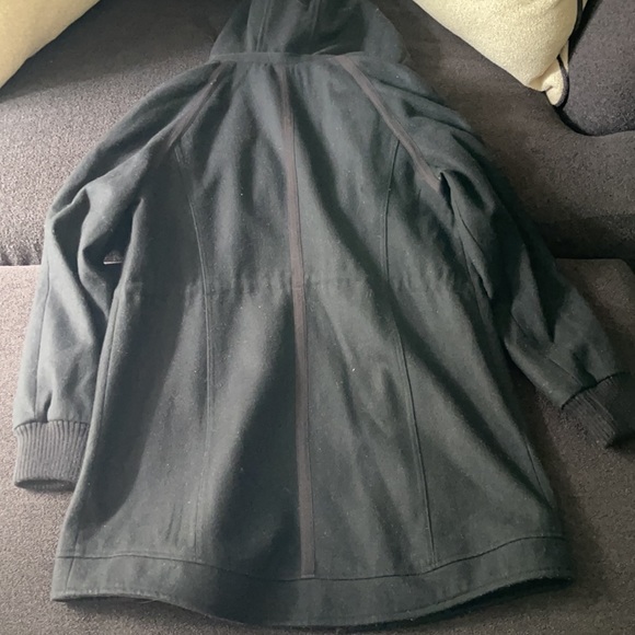 Express Coat - Picture 7 of 8